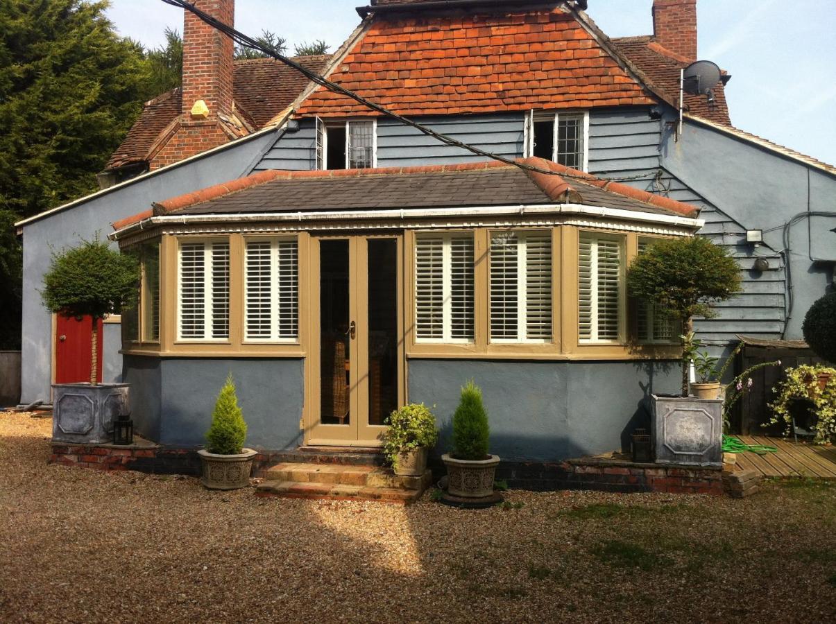 Bonningtons Stansted Self Catering Hotel Stansted Mountfitchet Quarto foto